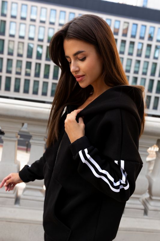 cbae62325bd621d377f1fcddc36e2297