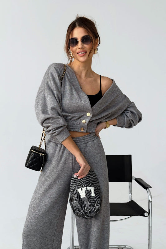 2592751cadf40e505bed86eb8edaf497