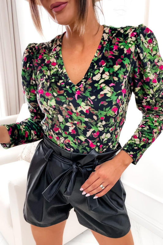 8a917e798d83a07616c65b9a8ec6470e