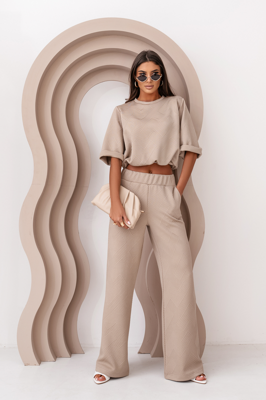 3737b86b12df0be458fe4ecfd16ab87c